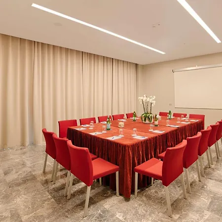 Nh Hotel 4*