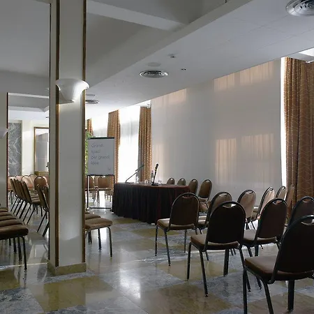 Nh Hotel 4*